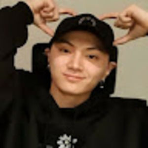 Meet your Posher, Ciara